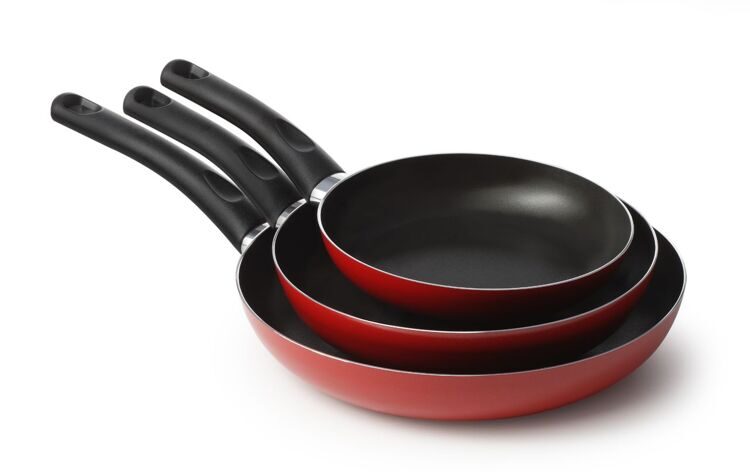 Набор сковородок "Cucina Sano Set Frypans", алюминий, антипригарное покрытие. Диаметры - 18 см, 22 см, 26 см. Высота - 4 см. Италия.